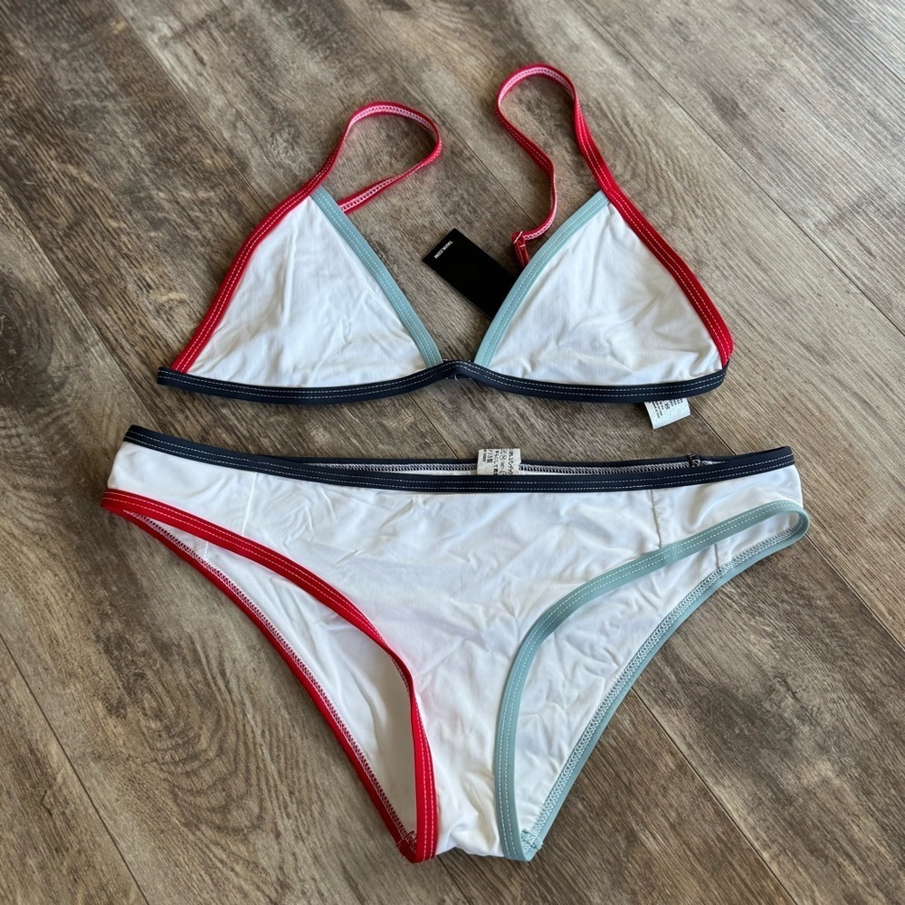 NWT! Tavik Swimwear Triangle Top and Cheeky Bottoms - Both Size Large